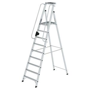 Günzburger Steigtechnik Plattformleiter 9 Stufen mit Ablageschale