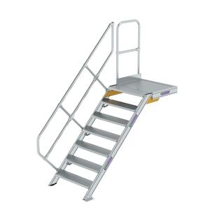 Günzburger Steigtechnik Treppe mit Plattform 45° Stufenbreite 800mm