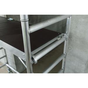 Günzburger Steigtechnik Rollgerüst 0,75x1,80 m mit PF im 2-m-Abstand & Fahrbalke