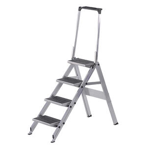 WAKÜ Little Jumbo Sicherheitstreppe mit Kunststoffbelag und Sicherheitsbügel